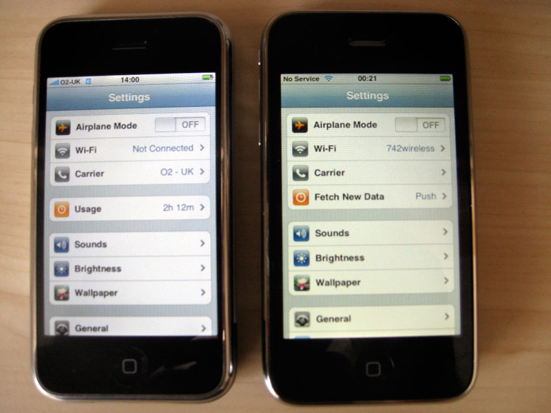 iphone-yellow-tint.jpg
