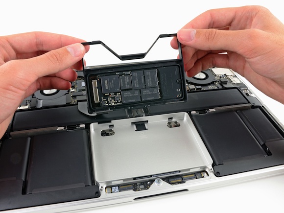 retina_macbook_pro_13_ssd_trackpad.jpg