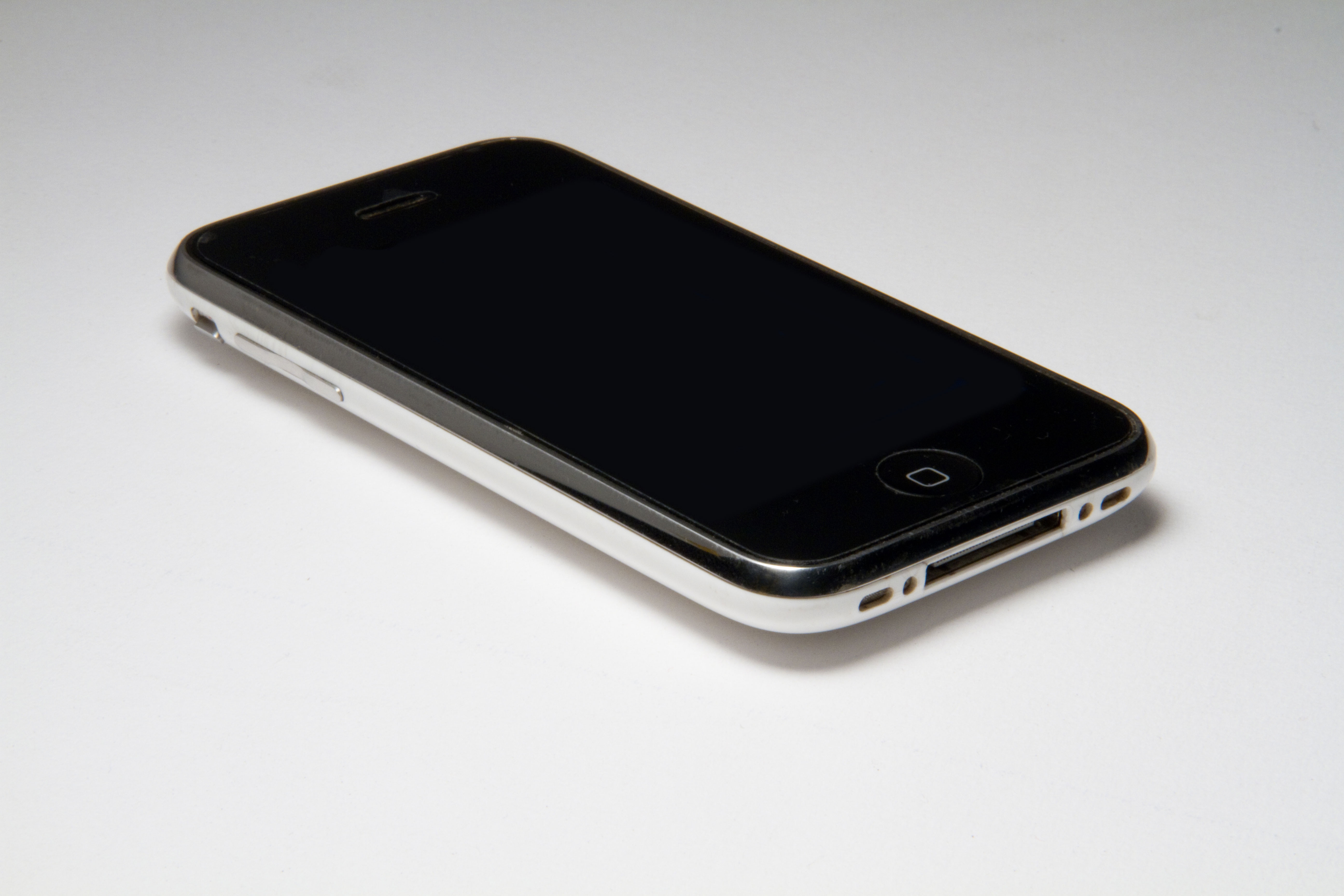 IPhone_3G_White.jpg