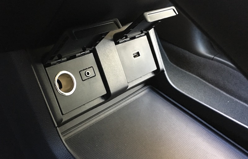 acura_rdx_under_ports.jpg