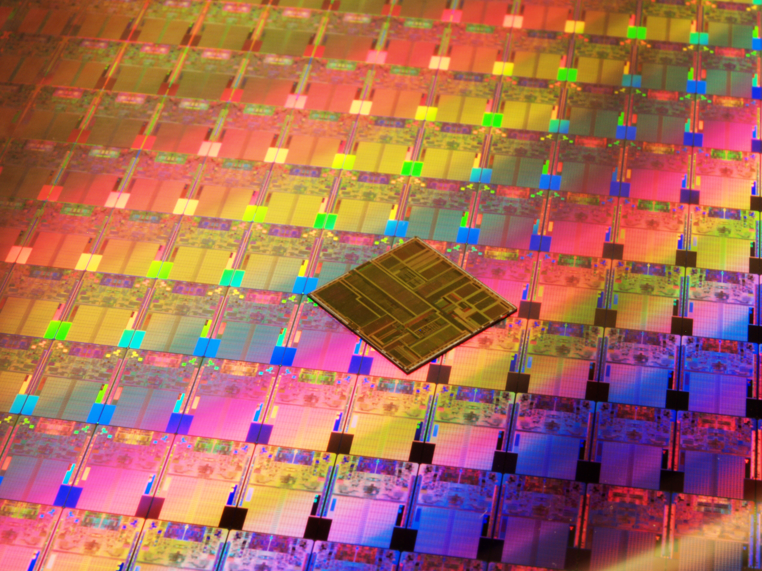 Pentium_die.jpg