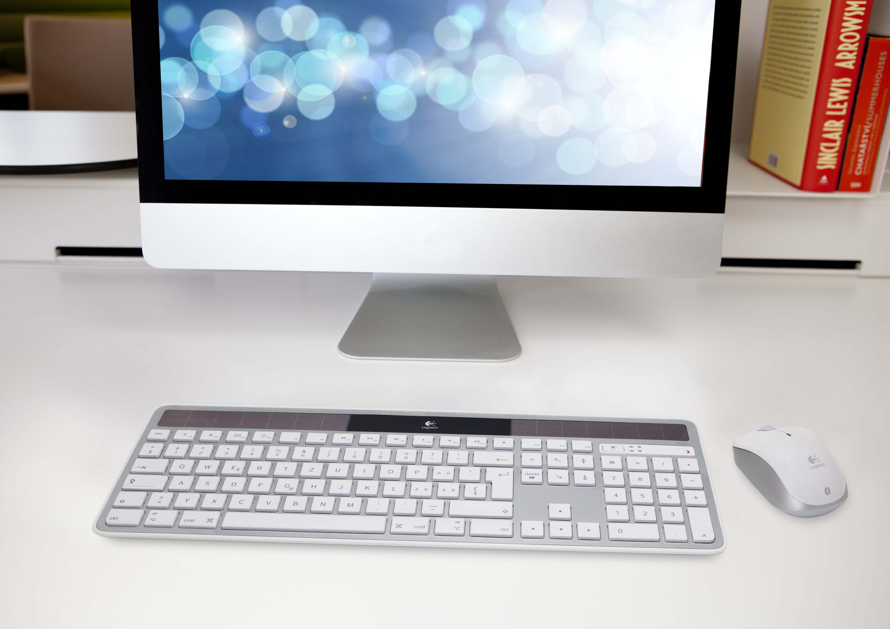 logitech-solar-keyboard-for-maclifestyle.jpg