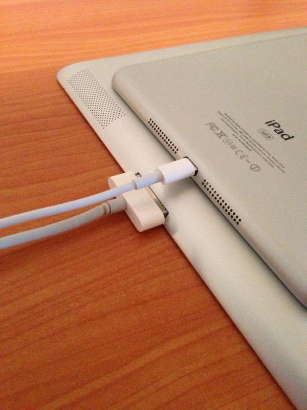 Apple_iPad_Mini_Lightning.jpg