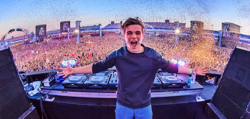martin-garrix-945-4501-1-800x381.jpg