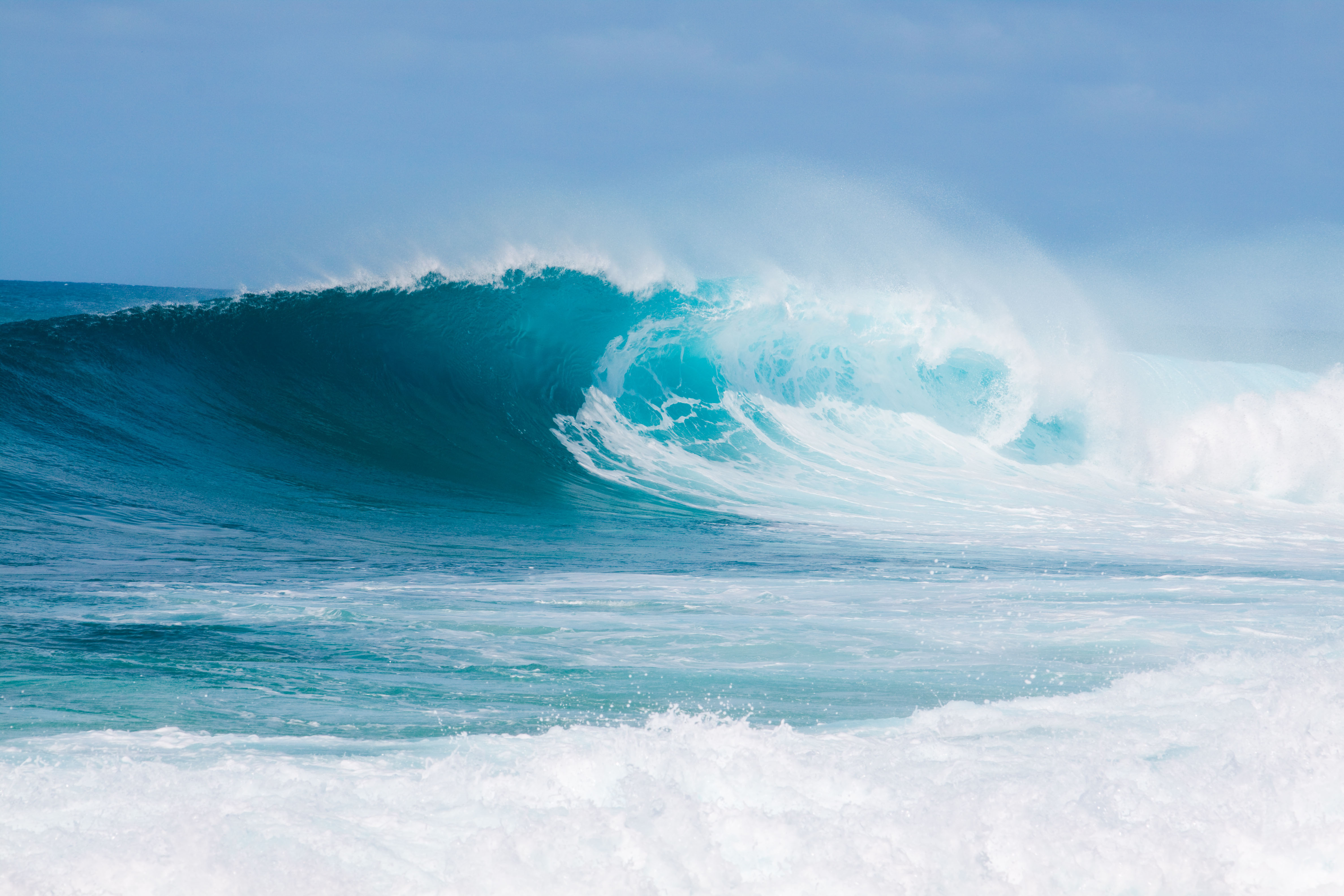 Breaking-wave-copy.jpg