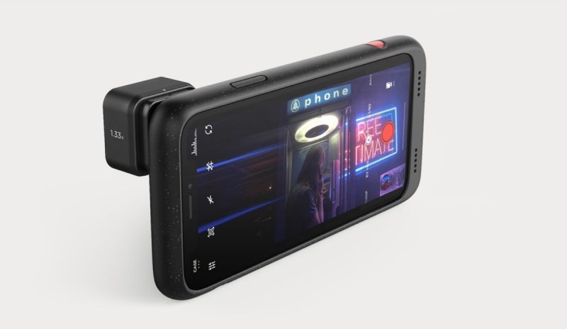 moment-battery-photo-case-iphone-xs-2-800x464.jpg