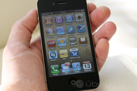 iphone-4-review-01_hero.jpg