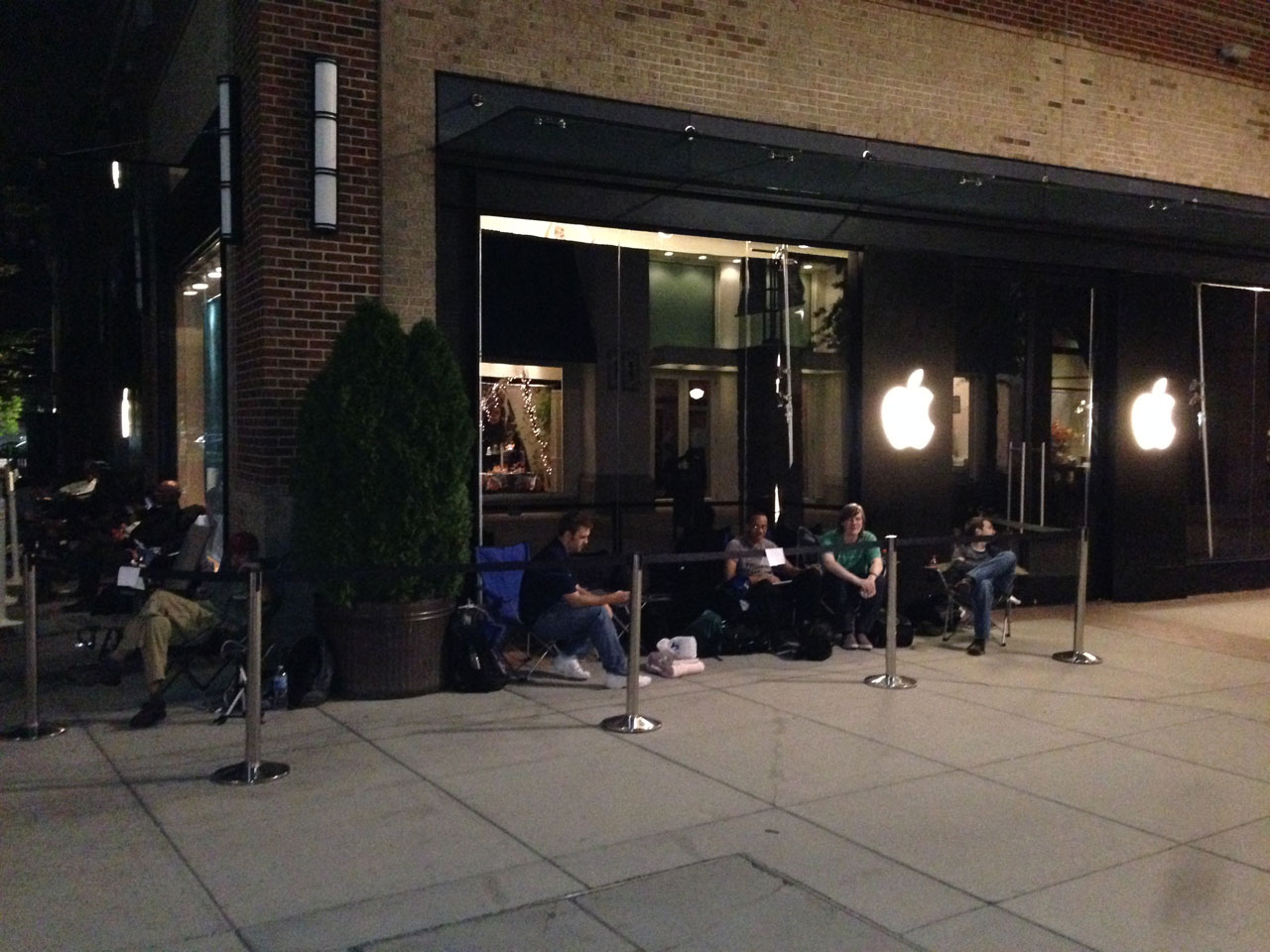 southpoint-iphone5s.jpg