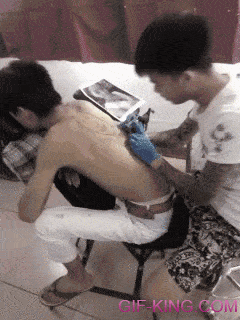 gif-king-1bb2fbfbb38f0a000e06e13a47ecc842.gif