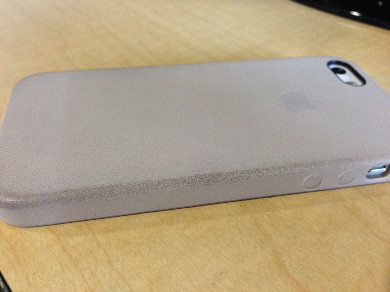 Beige_Leather_Case.jpg