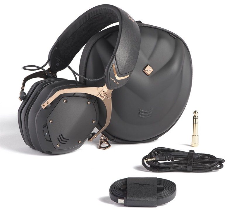 vmodaheadphonescase-800x723.jpg