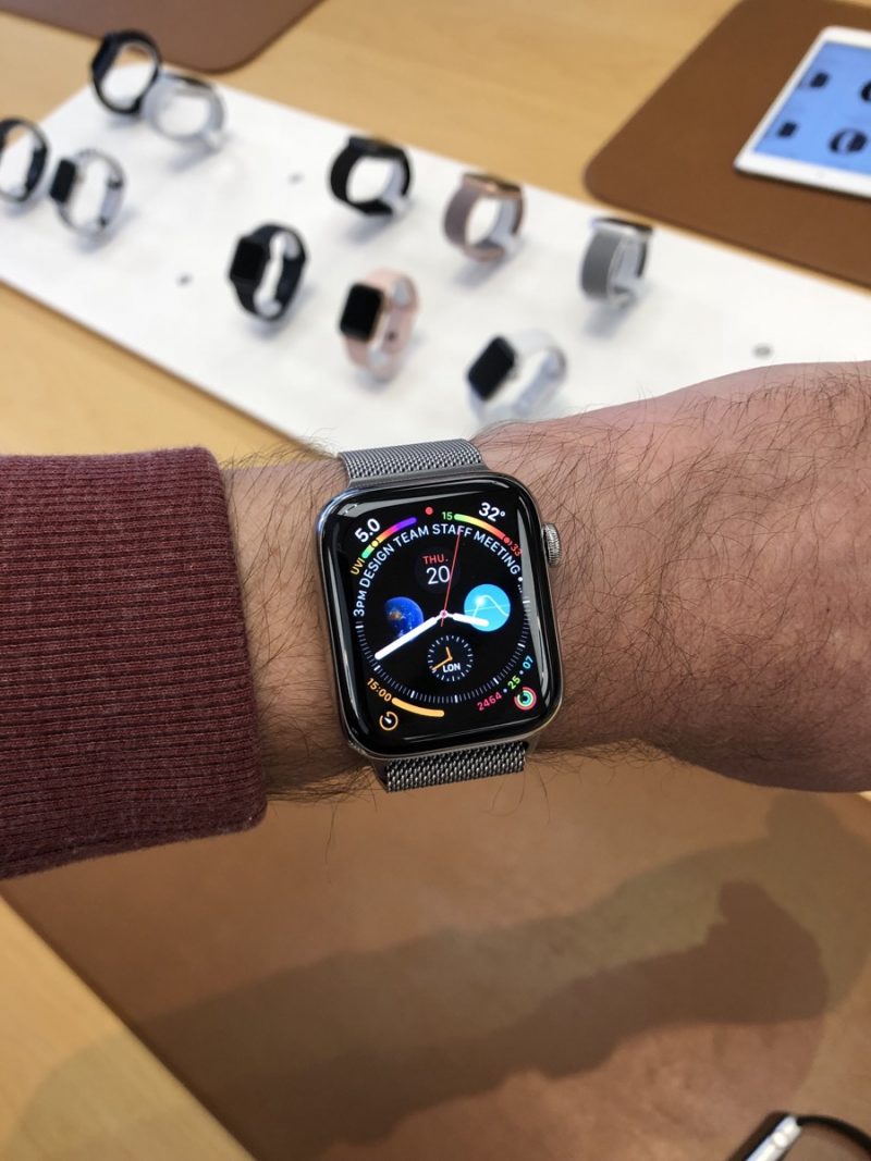 apple-watch-series-4-implacablewombat-800x1067.jpeg