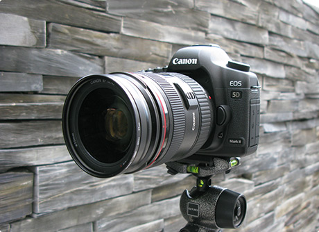 Canon-EOS-5D-Mark-II.jpg
