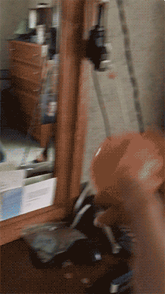 sZtsYXh.gif