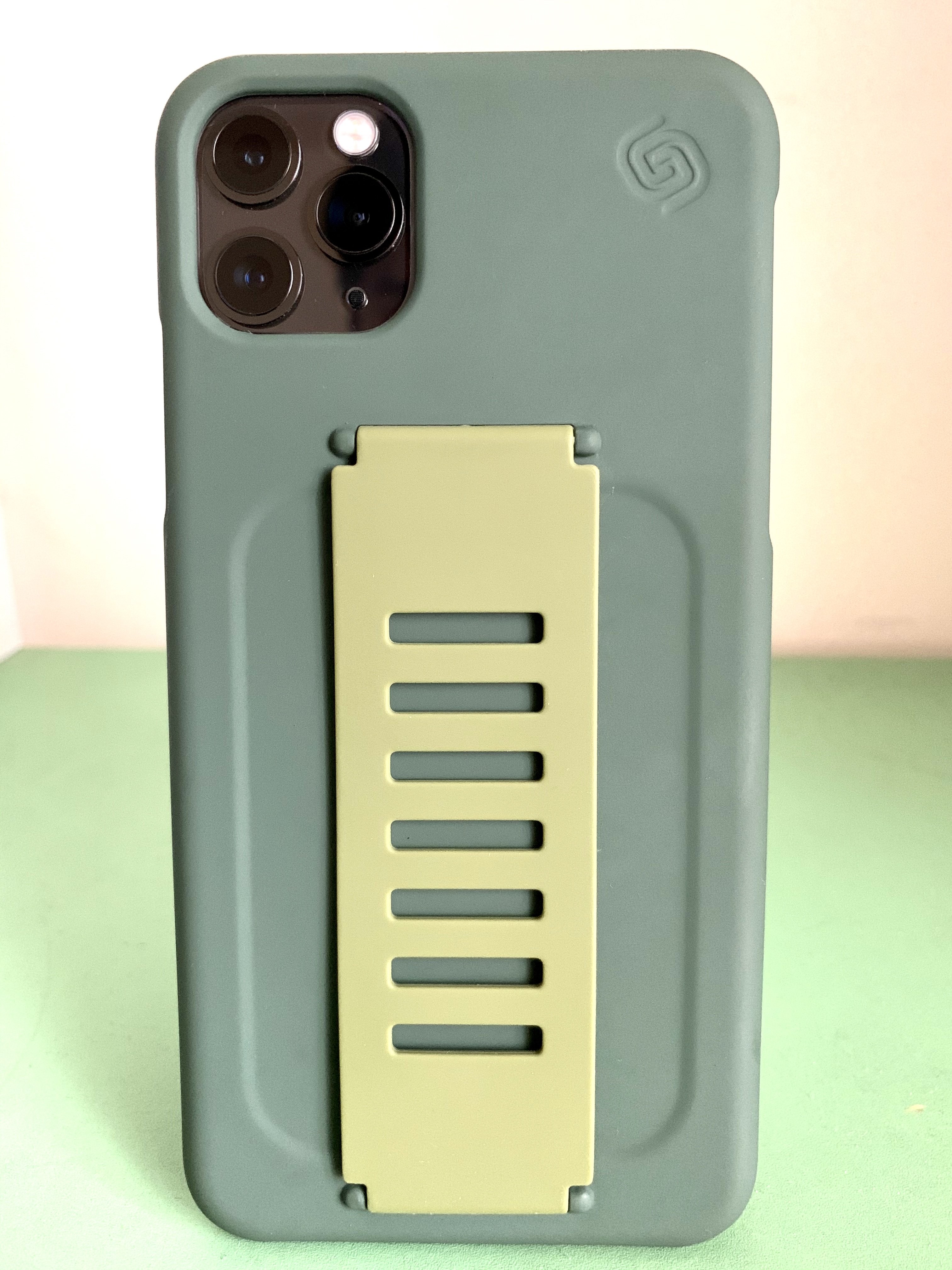 b548e64d6a4d83bb9df692159d185d2b.jpg