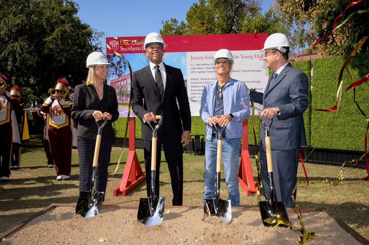 IovineYoungGroundbreaking_web-1200x799.jpg