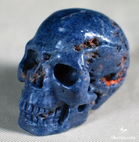 Sapphire-Crystal-Skull-03.jpg