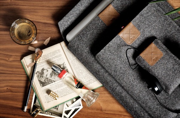 Hard-Graft-MacBook-Air-Sleeve.jpg
