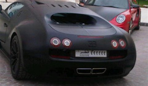 first-customized-bugatti-veyron-super-sport.jpg