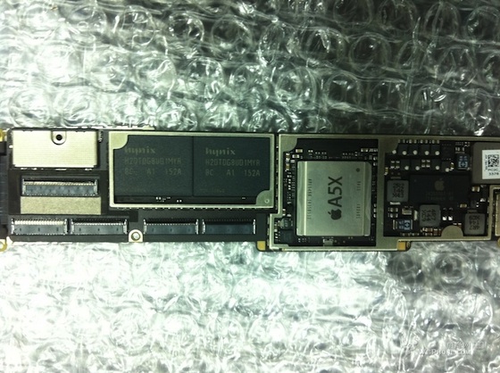 ipad_3_logic_board_560.jpg