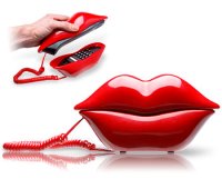 kiss-me-phone.jpg