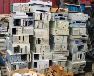 computer-pile.jpg