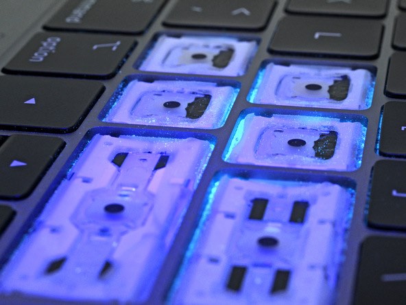 ifixitkeyboarddust.jpg