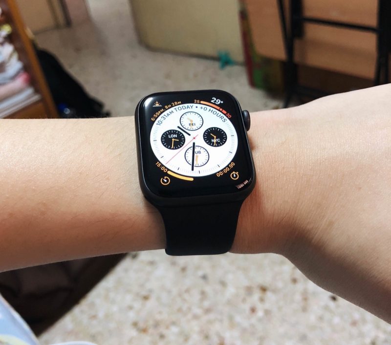 apple-watch-s4-reddit-KaiiXiang-800x706.jpg