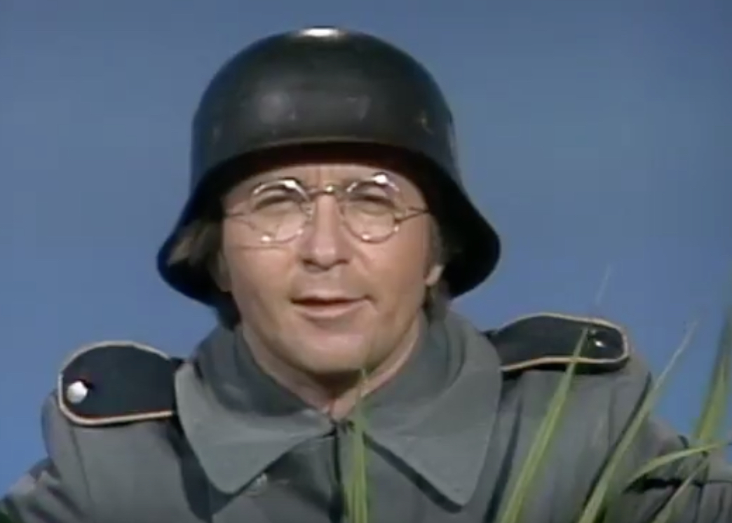 Arte-Johnson-Laugh-In.jpg