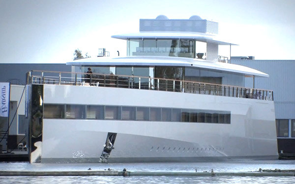 steve-jobs-yacht.jpg