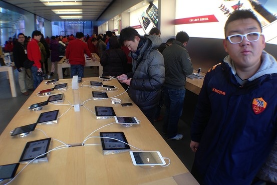 beijing_sanlitun_ipad_mini_launch.jpg