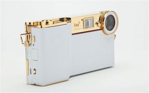 iam_plus_vintage_front.jpg