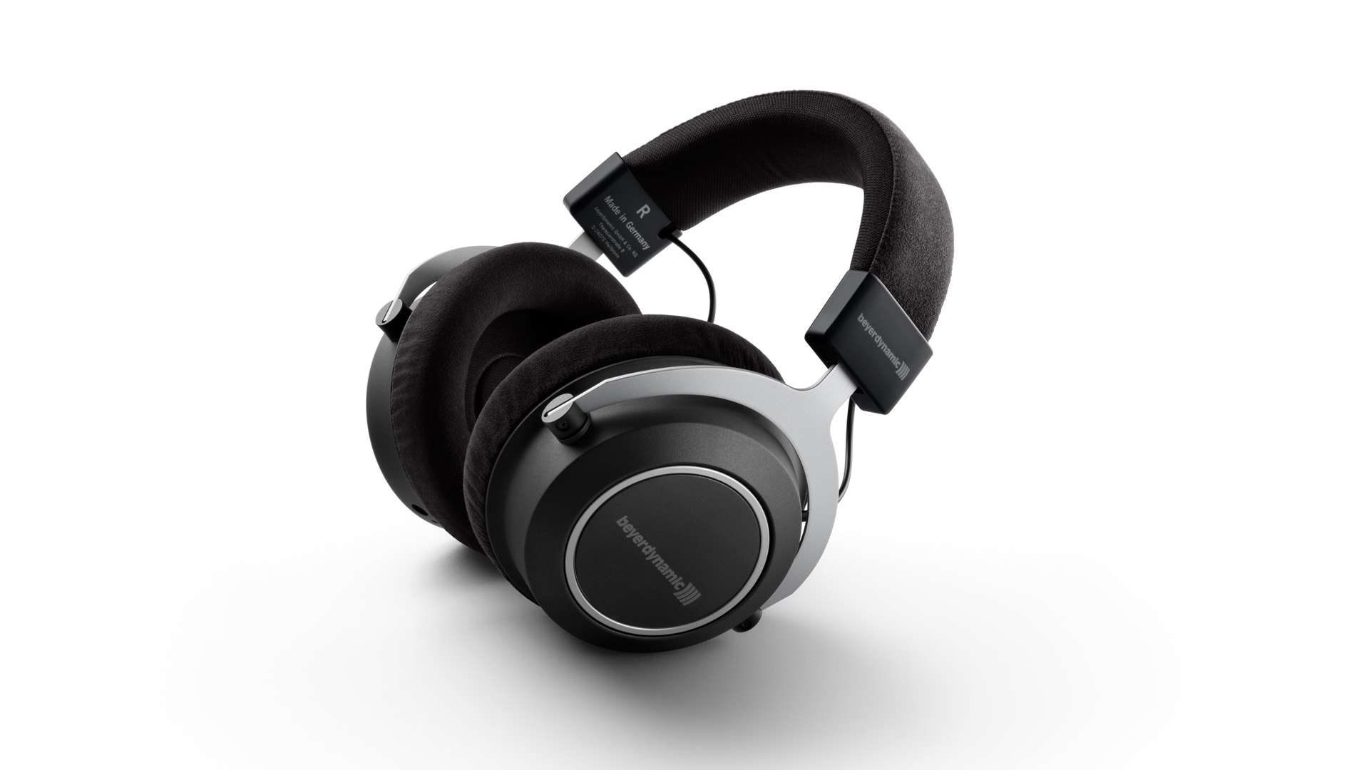 www.whathifi.com