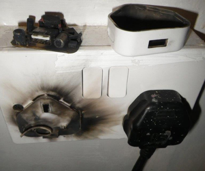burnt-socket2.jpg