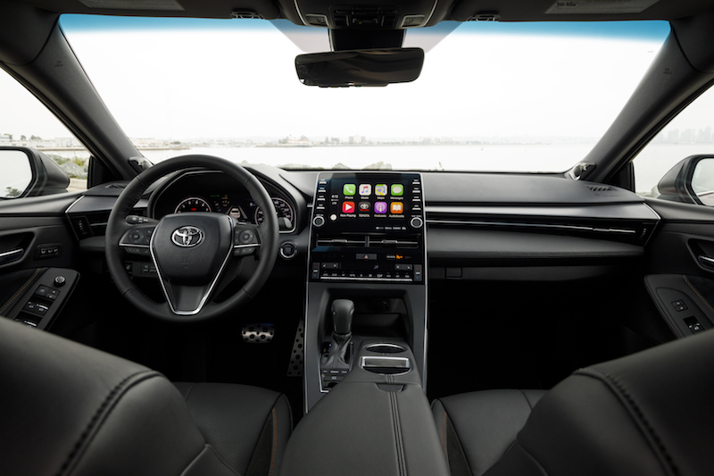 2019_avalon_dash.jpg