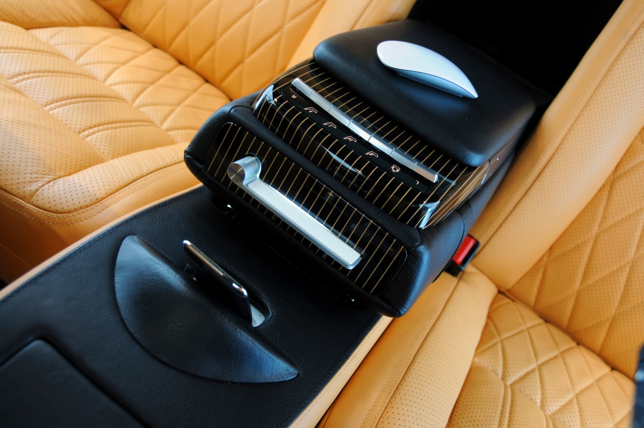 Brabus_iBusiness_010.jpg