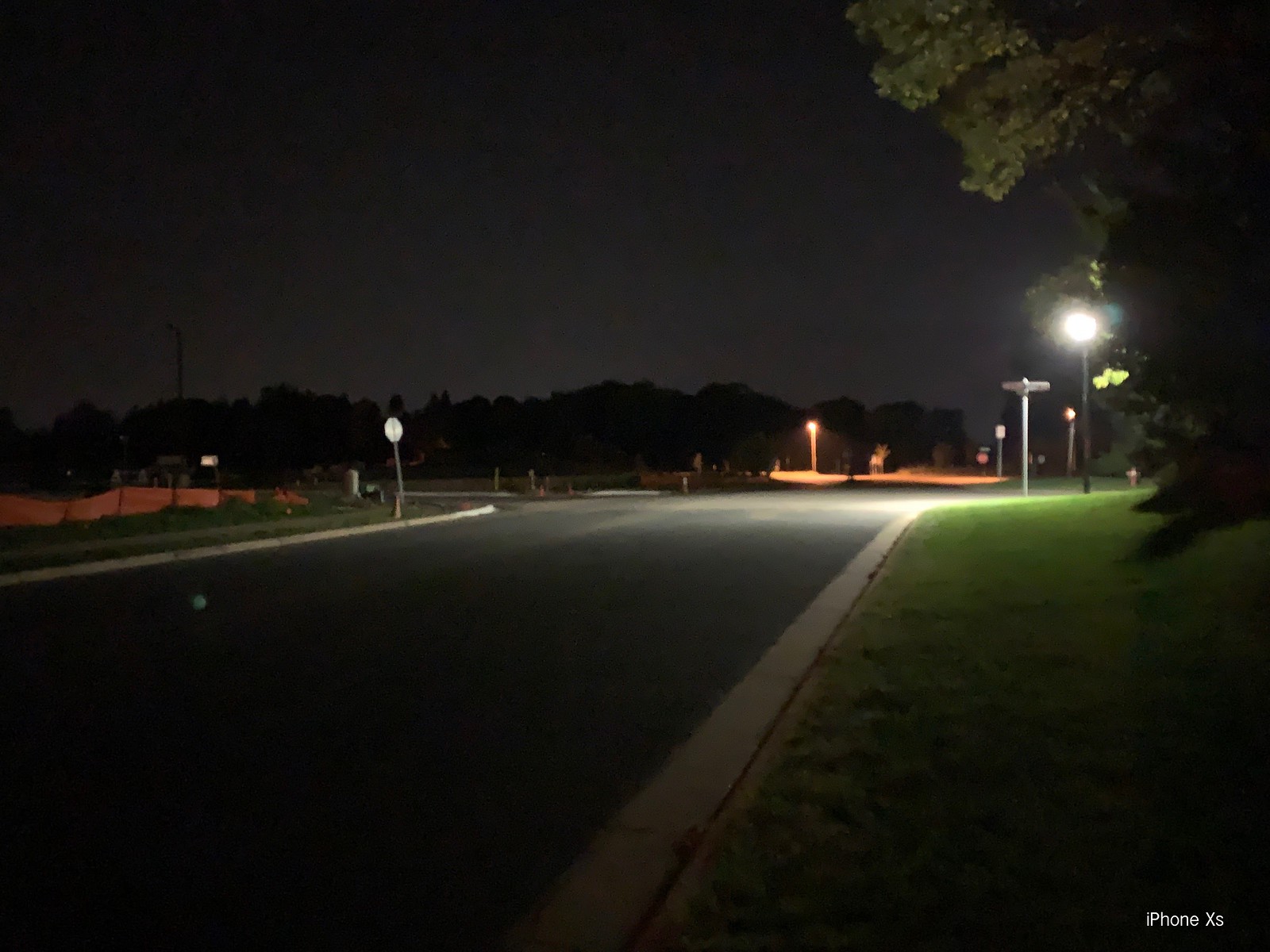XS Max street