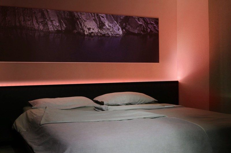 evelightstrip2-800x533.jpg