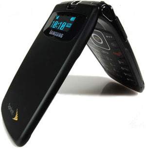 samsung-m610-open.jpg