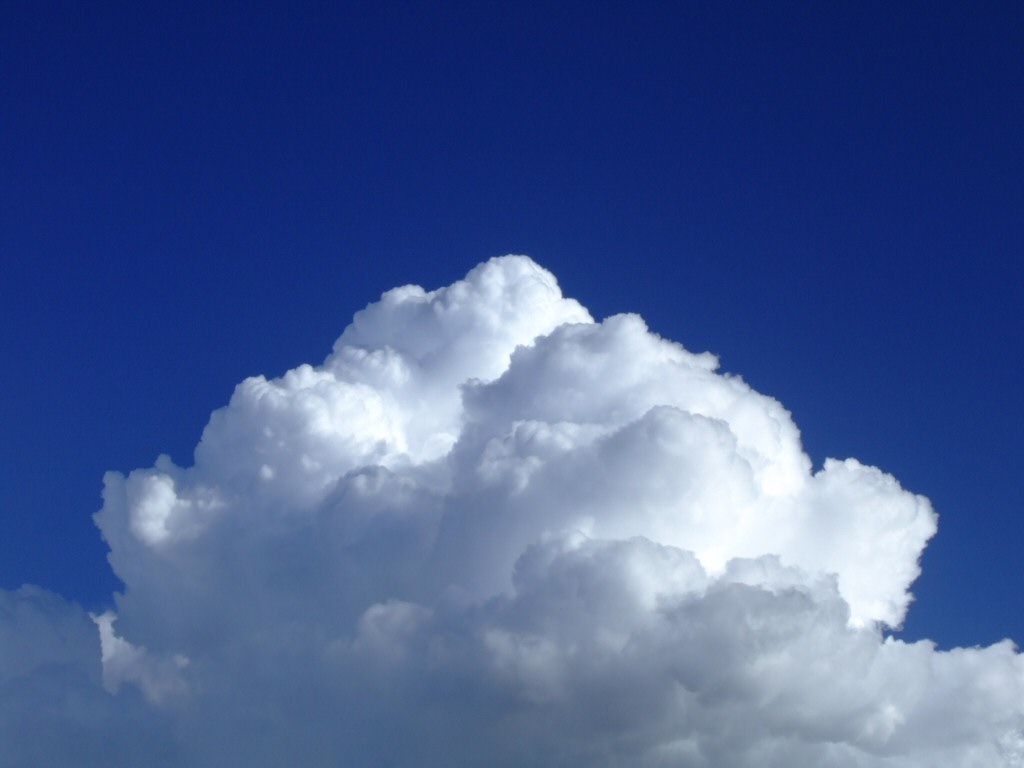 cloud-ciel-azur.jpg