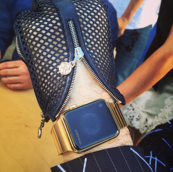 karllagerfeldcustomwatch.jpg