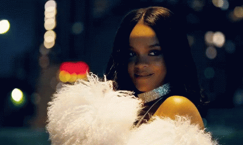rihanna.gif