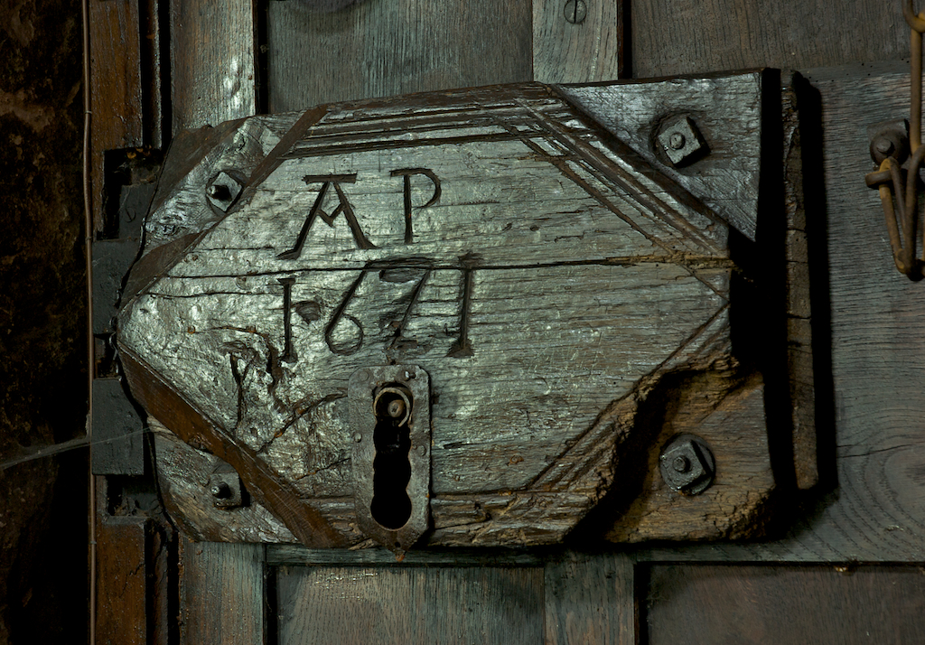 lockt.jpg