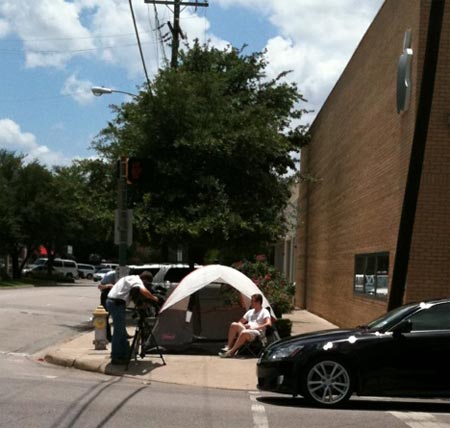 iphone4camper.jpg