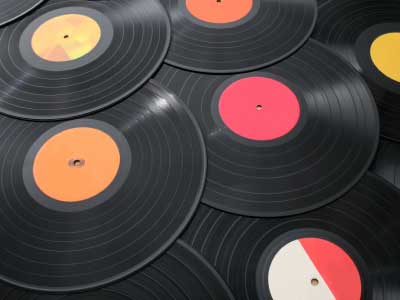 recycled-vinyl-record-crafts-1.jpg