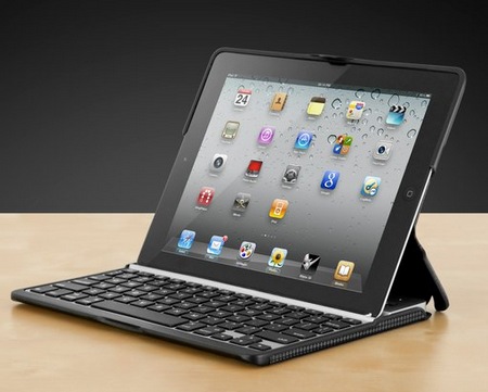 ZAGGfolio-All-in-one-iPad-2-Keyboard-Case.jpg