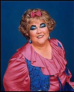 Kathy_Kinney_Mimi_Bobek.jpg