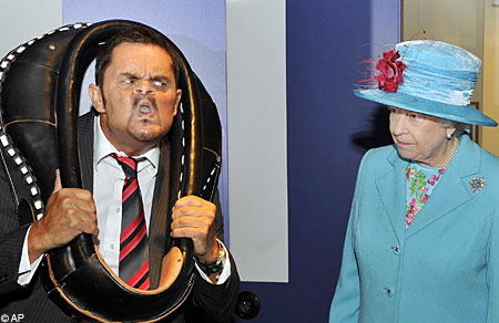 gurningqueenAP_450x292.jpg