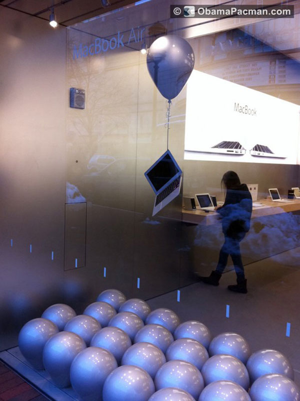 macbook-air-tied-to-balloon.jpg