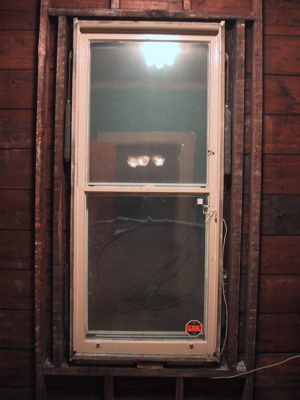 old_window.jpg